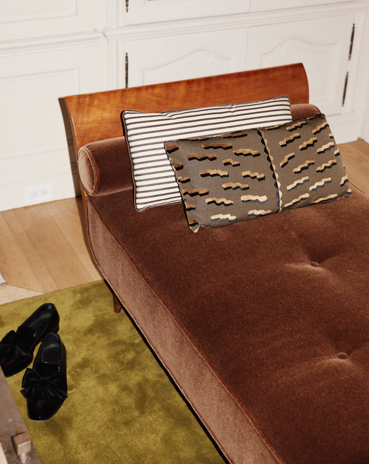 Polo Lumbar Cushion